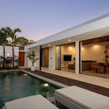 Bumi Villa Uluwatu
